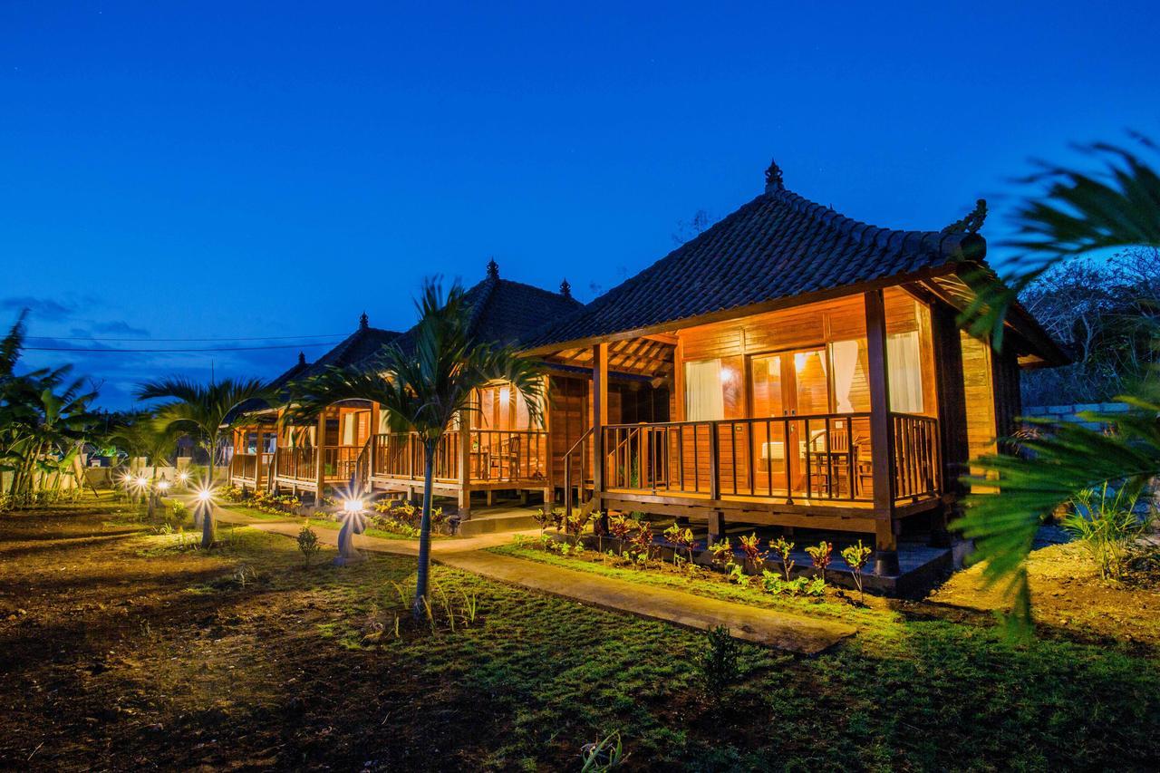 Samanta Huts Hotel Nusa Lembongan  Ngoại thất bức ảnh
