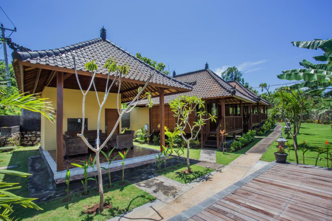 Samanta Huts Hotel Nusa Lembongan  Ngoại thất bức ảnh
